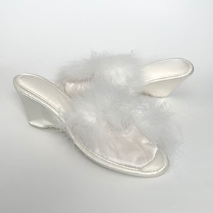 Marilyn monroe best sale house slippers