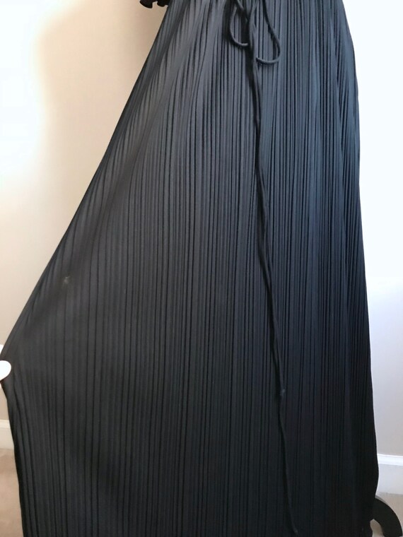 1970s Black Pleated Evening Gown with Sheer Cape … - image 9