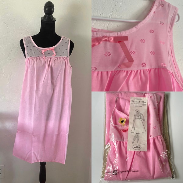 1960s Deadstock Pink Springmaid's "Waltz Gown" Babydoll Nightgown - Medium