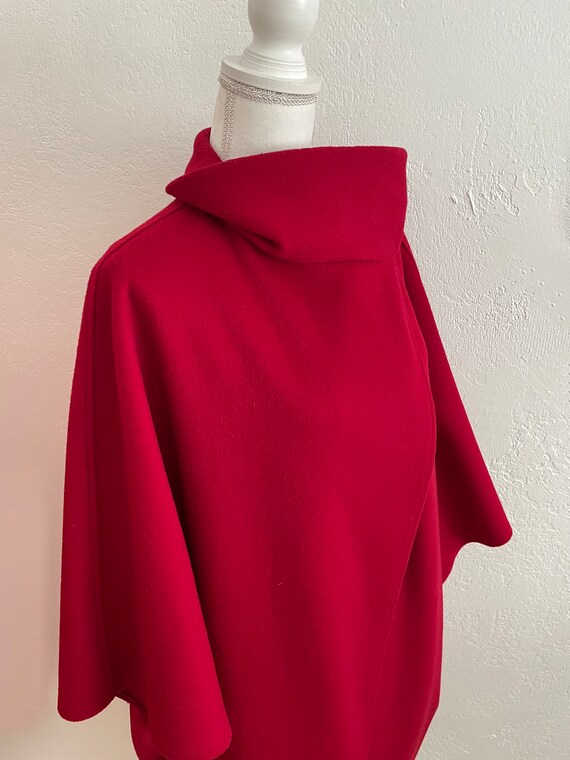 1970s Vintage GEMINI Red Wool Cocoon Wrap Heavy C… - image 4