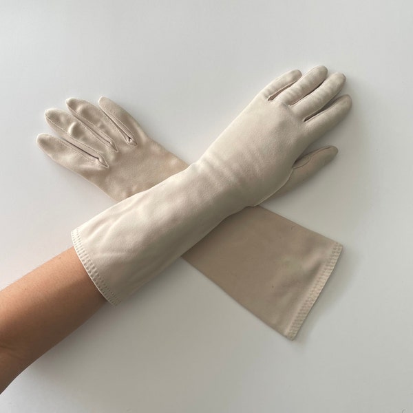 Vintage Light Beige Forearm Gloves with Double Stitch Hem | Size 6.5