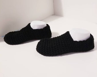 Obsidian sock slippers