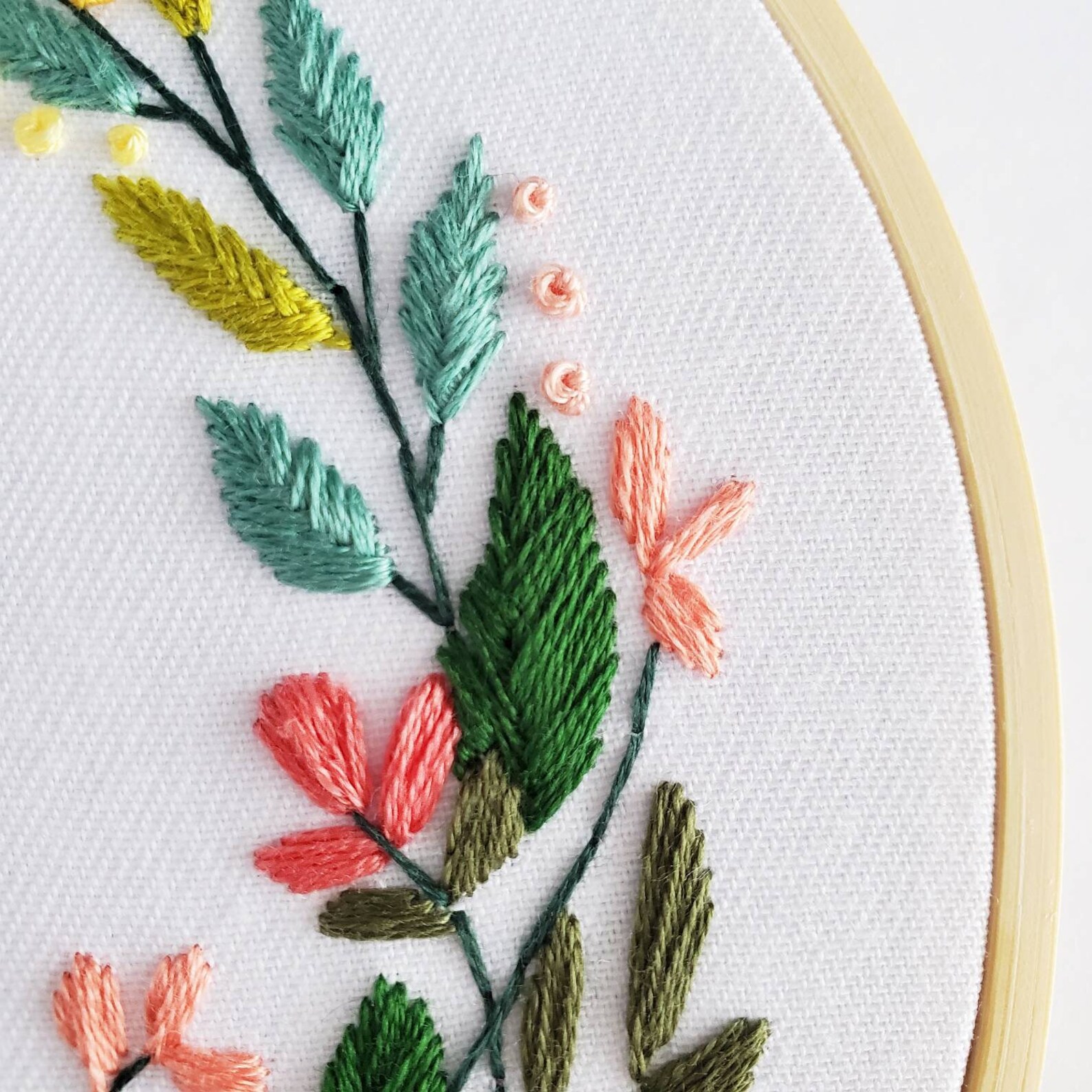 Floral Wreath #01 - PDF Digital Download Embroidery Pattern & Guide - Etsy