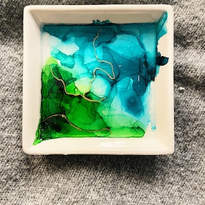 Handcrafted square Trinket dish|  Resin Watercolor, trinket dish, organization dish| Tiny  Ring Dish for college dorm handmade