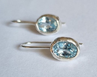 Blue Topaz earrings,  November birthstone earrings, silver blue earrings, gemstone earrings, classic simple earrings, drop silver earrings