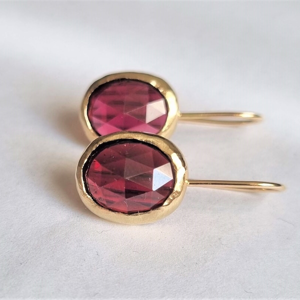 Solid 14k gold earrings, Gold Garnet earrings, January birthstone earrings, Drop gold earrings, January birthday earrings, 14k Gold Garnet