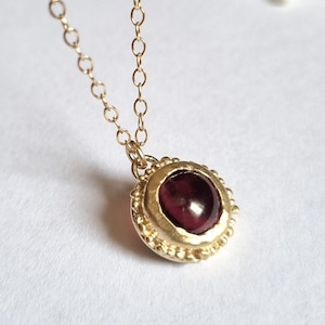 Antique gold garnet necklace, garnet pendant necklace, 9k gold necklace, red garnet necklace, January birthstone necklace, 14k gold necklace