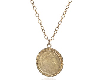 Coin necklace, gold medallion necklace, gold coin pendant, antique style, gold disc necklace, gold coin necklace, medallion pendant necklace