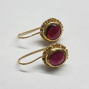 Garnet earrings, solid gold garnet earrings, gold drop earrings, antique earrings, January birthstone earrings, 14k gold earrings