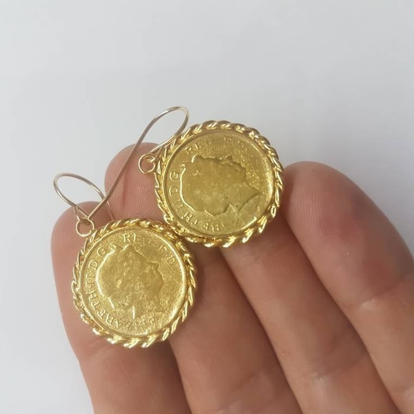 Gold coin earrings, dangle coin earrings, coin pendant earrings, antique coin earrings, gold drop earrings, coin earrings