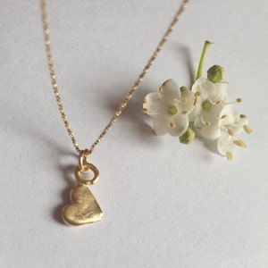 Solid gold necklace, heart necklace, 14k gold necklace, gold pendant necklace, 9k necklace, minimalist necklace, Bat Mitzvah gift
