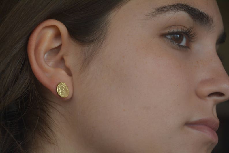 Gold stud earrings, coin stud earrings, gold coin earrings, simple earrings, disc earrings, gold coin studs, gold studs, 14k gold earrings image 9