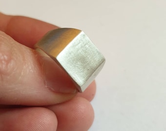 Signet ring women, silver signet rings, Modern Ring, square signet ring, pinky ring, mens signet ring, Square Ring