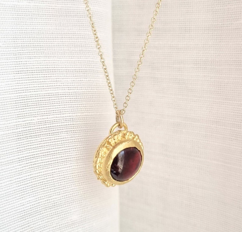 Solid gold Garnet necklace, Garnet pendant necklace, 14k gold necklace, Antique style necklace, Dainty gold necklace, Gemstone necklace, 9k image 5