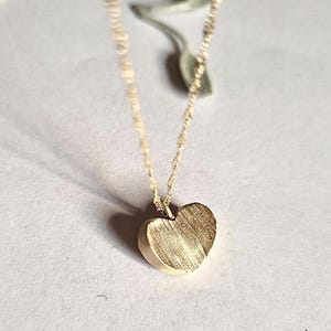 Gold Heart Necklace, Gold pendant necklace, 14k gold necklace, rustic heart necklace, Valentine day gift, 9k gold necklace, pendant necklace
