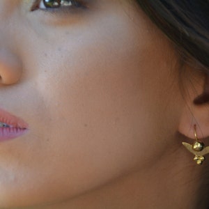 14k gold earrings, gold tropic flower, unique earrings, bridal earrings, vintage earrings, gold drop earrings, solid gold earrings