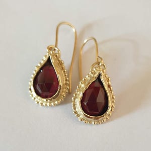 Solid gold earrings, 14k gold earrings, 9k gold earrings, Garnet earrings, gold teardrop earrings, January birthstone earrings