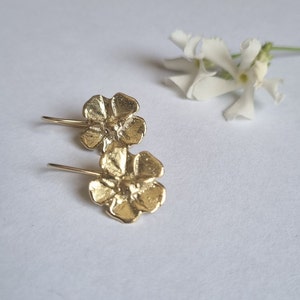 Gold flower earrings, 14k Gold earrings, Drop gold earrings, Solid gold earrings, Romantic earrings, 9k gold earrings, Feminine jewelry image 7