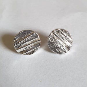 Puces d'oreilles en argent, puces d'oreilles rondes rustiques, boucles d'oreilles géométriques en argent, boucles d'oreilles en argent de tous les jours, boucles d'oreilles en argent 925 image 8