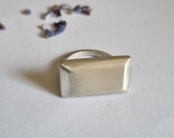 Silberring, großer Ring, rechteckiger Ring, Cocktailring, geometrischer Ring, Designerring, Silberrechteckring, moderner Ring