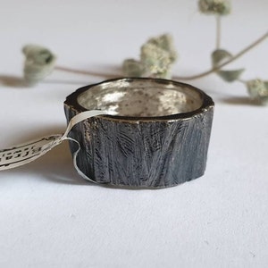 Wedding band men, oxidized silver ring, simple ring band, sterling silver ring, tree bark ring, silver bark wedding ring, mens wedding ring