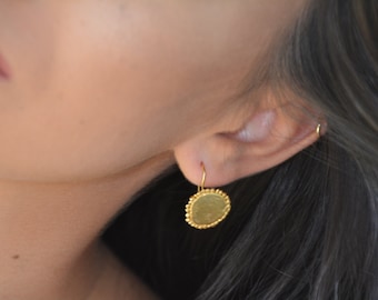 Goldene Ohrhänger, goldene Tropfenohrringe, runde Ohrhänger, schlichte Goldohrringe, antike Ohrringe, minimalistische Ohrringe, Brautohrringe