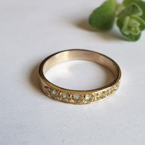 Solid gold ring, Peridot ring, 14k gold ring, August birthstone ring, Green Peridot ring, 14k engagement ring, 9k gold ring