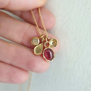 Garnet pendant necklace with charms, gold pendant necklace, January birthstone necklace mom, red garnet necklace, gold garnet necklace