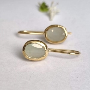 Aquamarine earrings, gold drop earrings, 14k gold earrings, gemstone earrings, classic earrings, March birthstone earring, Gold Blue Earring