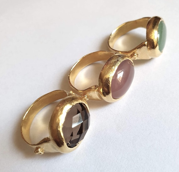 Big gemstone ring, Statement gold ring, Oval gold ring, Antique style jewelry, Aventurine, Agate, Onyx, Rose quartz, Smokey quartz Solitaire