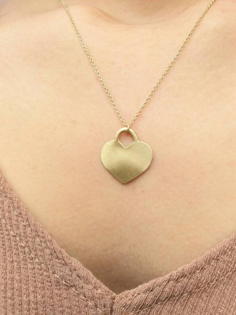 Heart pendant necklace, Solid gold heart necklace, 14k gold necklace, Heart jewelry, Romantic jewelry for women, Boho gold necklace, 9K image 7