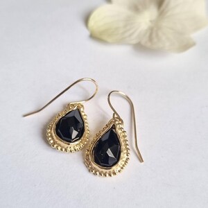 Onyx earrings, Dangle gold earrings, 14k Gold earrings, Teardrop gemstone earrings, Antique style earrings, Romantic jewelry women, Solid 9K zdjęcie 7