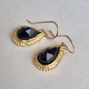 14k gold earrings, Onyx earrings, teardrop earrings, Gemstone earrings, gold dangle earrings, Black earring, solid gold earring ,Onyx dangle