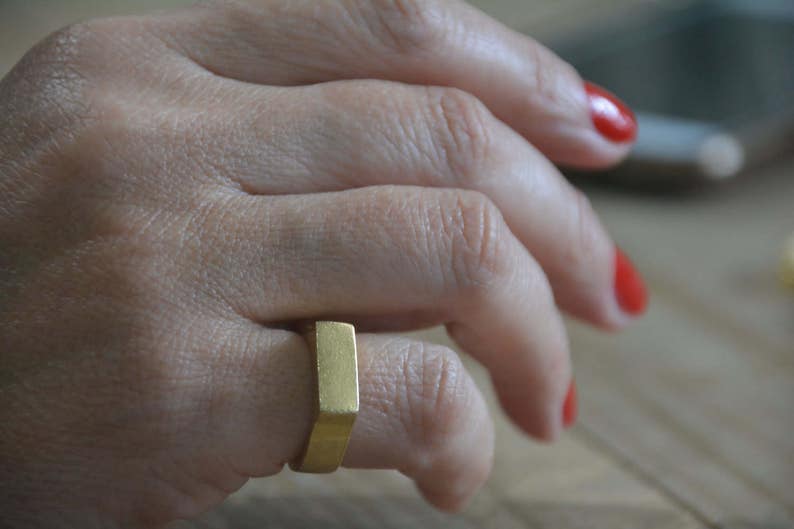 Why a Tiny Pinky Ring Will Strengthen Your Jewelry Game Vintage engagement rings