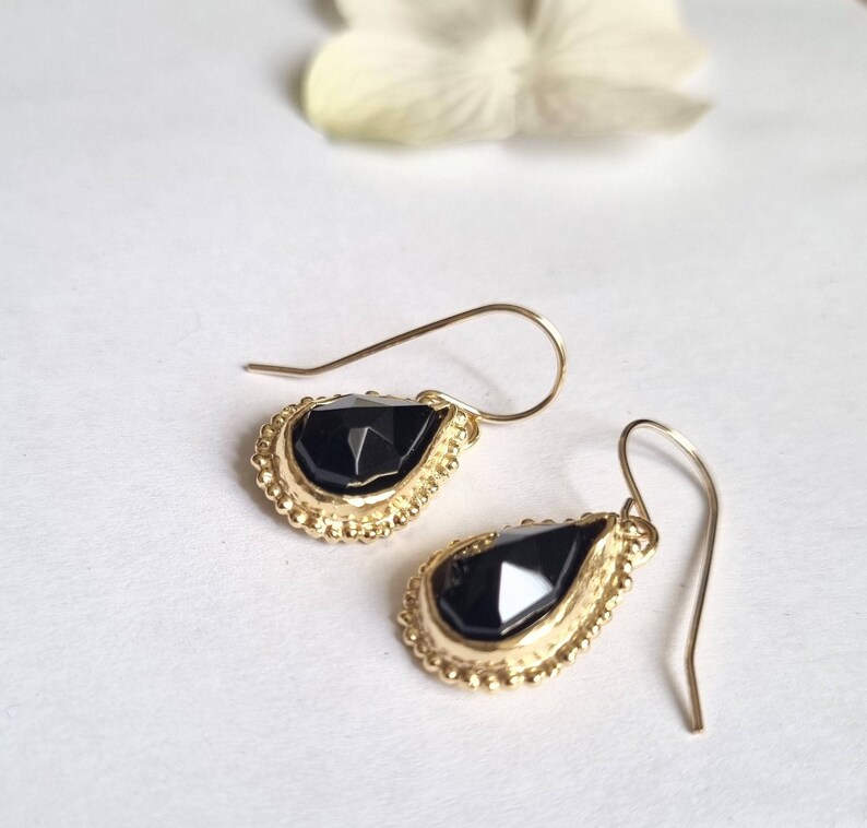 Onyx earrings, Dangle gold earrings, 14k Gold earrings, Teardrop gemstone earrings, Antique style earrings, Romantic jewelry women, Solid 9K zdjęcie 3