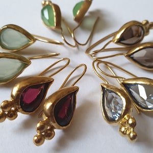 14k gold earrings, Teardrop earrings, Gemstone Earrings, Antique earrings, gold earrings, Birthstone Earrings, Vintage inspired earrings