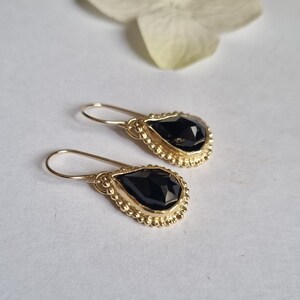 Onyx earrings, Dangle gold earrings, 14k Gold earrings, Teardrop gemstone earrings, Antique style earrings, Romantic jewelry women, Solid 9K zdjęcie 5