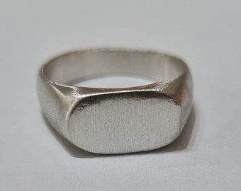 Signet ring man, man signet ring, man ring, signet ring, Pinky signet ring, pinky ring, signet ring men, silver signet ring, sterling silver