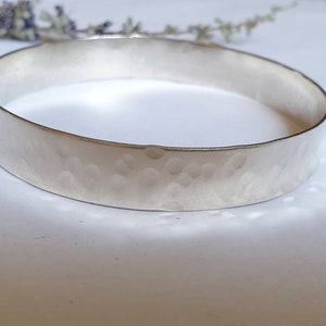 Bangle bracelet, Bracelets for women, stacking silver bracelets, hammered bracelet, Bracelet Stack, Silver bangle