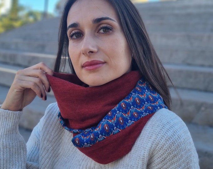 Women's tube scarf in soft knit and chic fabric