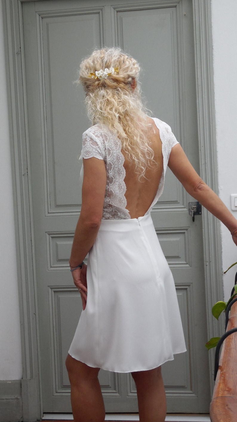 Robe de mariée Isabella courte dentelle dos nu