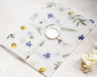 Gepresste Blumen-Hochzeits-Einladungs-Vellum-Jacken - Blumen-Vellum-Wraps für 5x7 lädt ein | DIY Hochzeits-Briefpapier Set