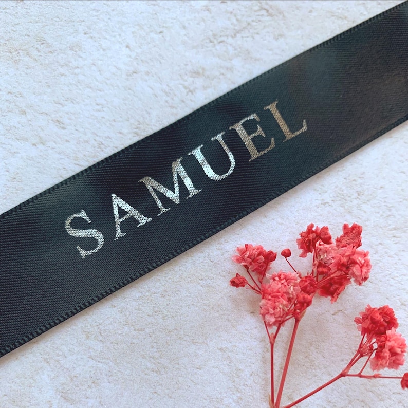 Personalised Satin Ribbon Bows, Wedding Place Setting Name Ribbons ...