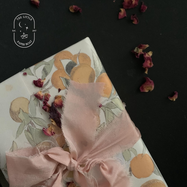 Printed Vellum Wedding invitation Jacket With Pressed Flower Design, Wedding Paper Wrap for Custom Wedding Invites and DIY Birthday Invites