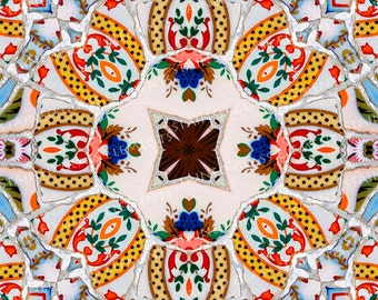 Ceramic transfer Gaudi, size 10 x 10cm (3.94 x 3.94 inch), firing temperature 1400-1562 ºF, ceramic decal tile, Gaudi ceramic decal, Gaudi