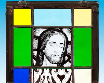 Jesus Christ stained glass, Jesus Christ portrait, Christus vitrail, Christus suncatcher, religious stained glass, kilnfired stained glass,