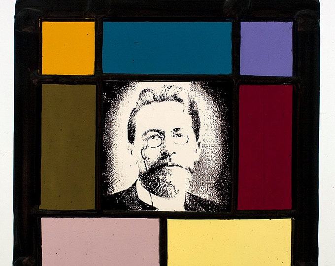 Tsjechov gebrandschilderd glas in lood, Anton Chekhov stained glass, Chekhov suncatcher, kilnfired, unica, Tshechov glasspainting