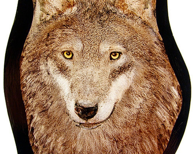 Wolf stained glass, kilnfired, glass painting, wolf cat suncatcher, wolf suncatcher, suncatcher, wolf stained glass fragment, canis lupus