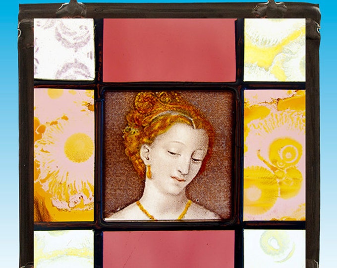Medea stained glass, Medea suncatcher, kilnfired stained glass, suncatcher, Medea, Medea Glasmalerei, Medea vitrail, sorceress, mythology