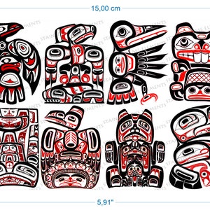 Puede incluir: Ocho ilustraciones estilizadas en blanco y negro de tótems nativos americanos con acentos rojos. Los tótems representan varios animales, incluyendo un oso, un pájaro y un lobo. Las ilustraciones están sobre un fondo blanco. Las ilustraciones miden aproximadamente 10 cm de alto y 15 cm de ancho.